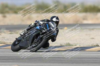 media/Nov-16-2025-Race Pace (Sun) [[8c5fa54630]]/Verified Riders/7-Turn 4 (1155am)/